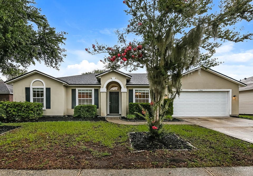 1st image of 1266 Summit Oaks Dr E