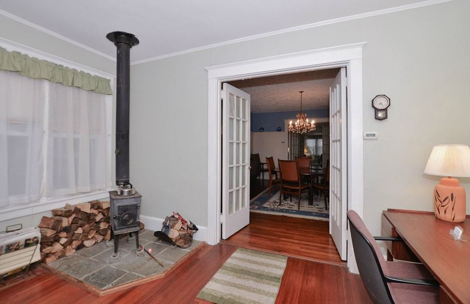 1st image of 38 Edgewater Ave