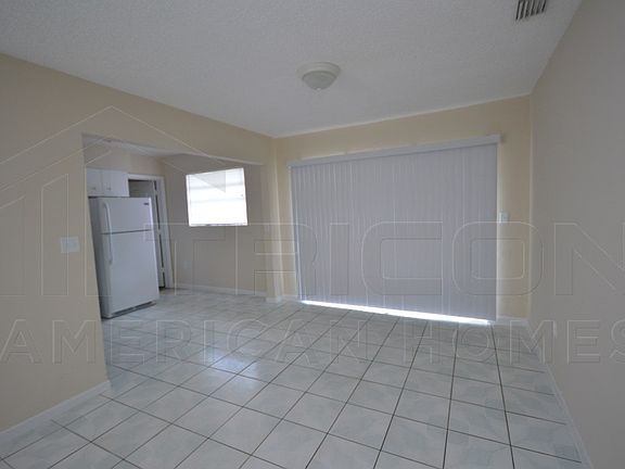 4th image of 3551 NW 6th Pl