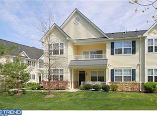 47 Pelican Pl #47, West Deptford, NJ 08086