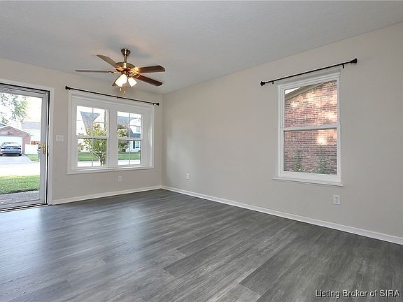 5th image of 3916 Douglas Avenue
