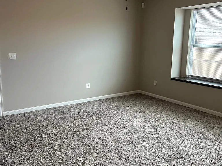 2224 Norwood Dr — Photo 14