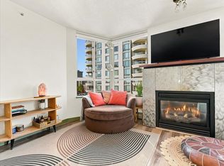 1003 Pacific St #1507, Vancouver, BC V6E 4P2