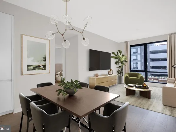 255 W Falls Station Boulevard Fls #414, Church, VA 22046