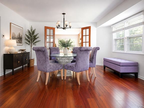 3rd image of 24 Sheldrake Place