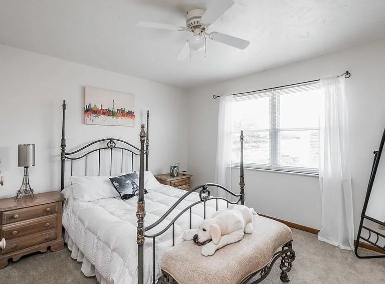 Sassafras Hill Apartments — Photo 18