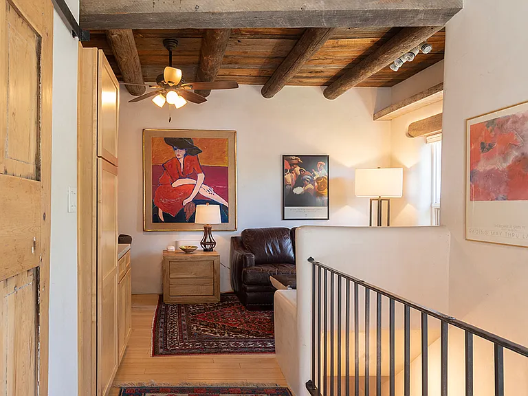 537 Garcia St — Photo 2