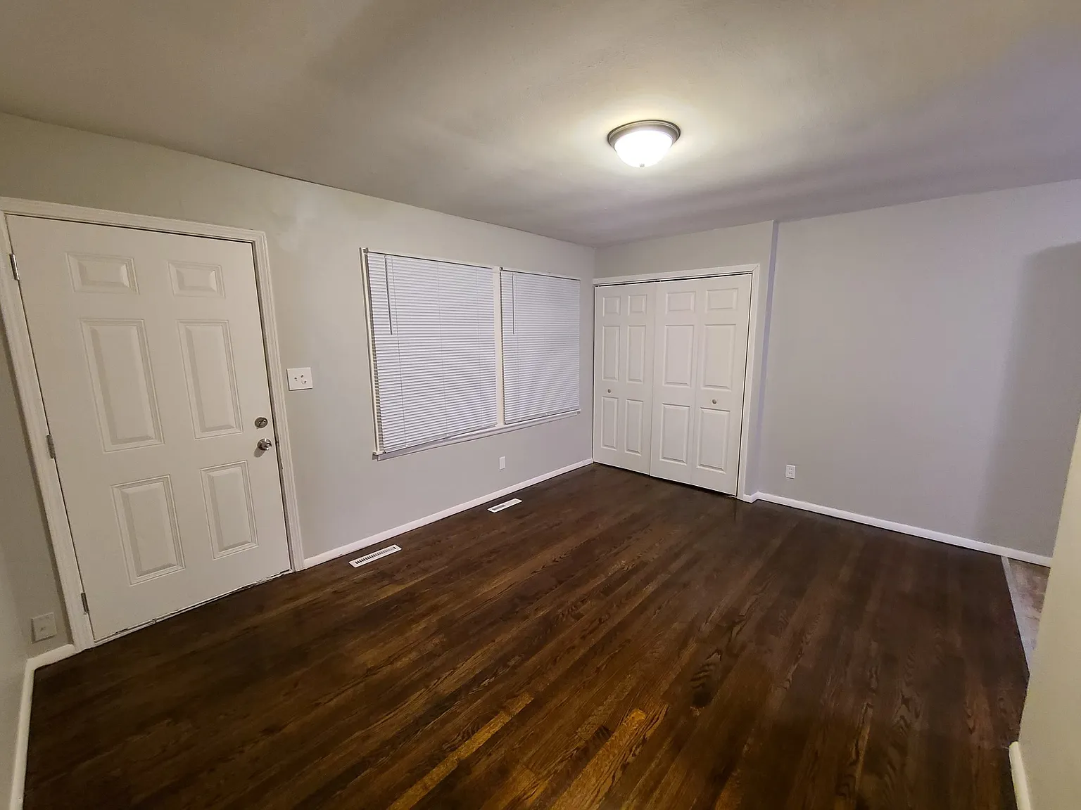 2 bed, 1.0 bath, 650 sqft, $1,085 — Photo 3