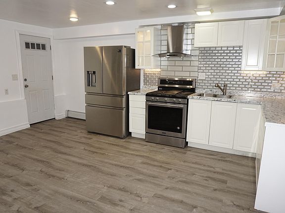 5th image of 14747 231st St #1
