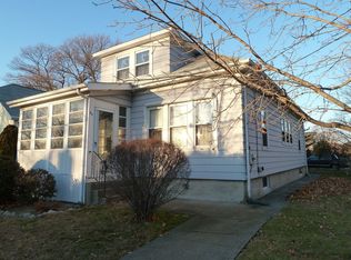 99 Tallman Ave, Cranston, RI 02910