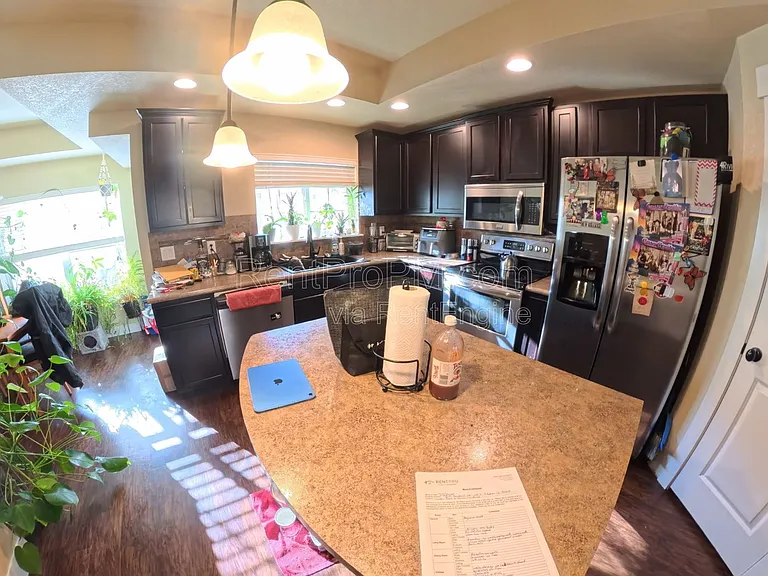 5021 Brookfield Dr #D — Photo 4