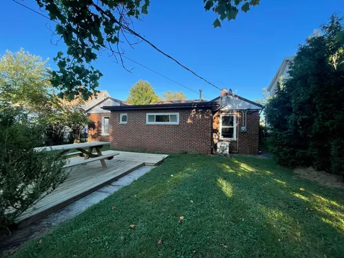 1236 Belrose Rd Photo 1