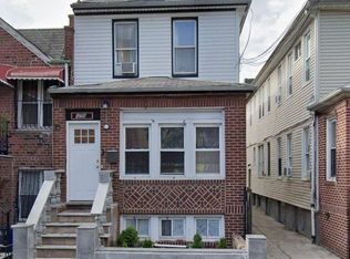 558 E 96th St, Brooklyn, NY 11212