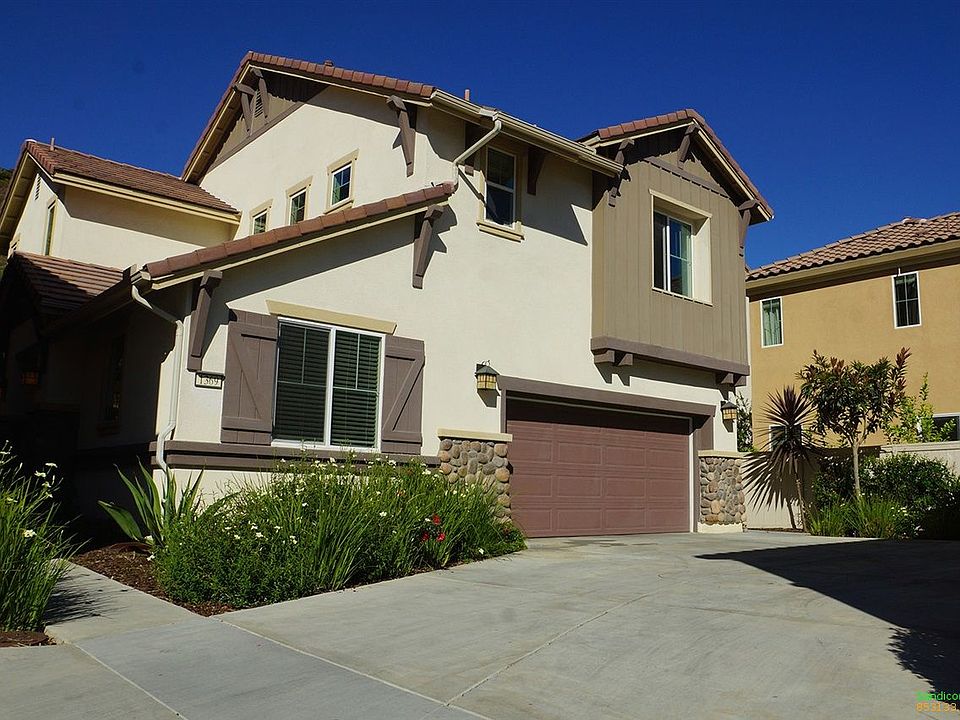 1st image of 1369 Dolomite Way