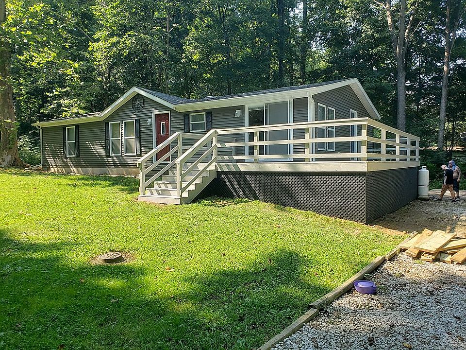 1st image of 105 Crab Apple Rd