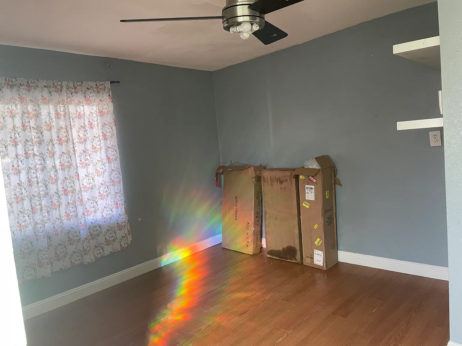 3 bed, 832 sqft, $1,500 — Photo 4