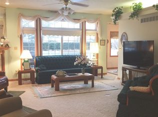 53647 Tara Ln, Elkhart, IN 46514