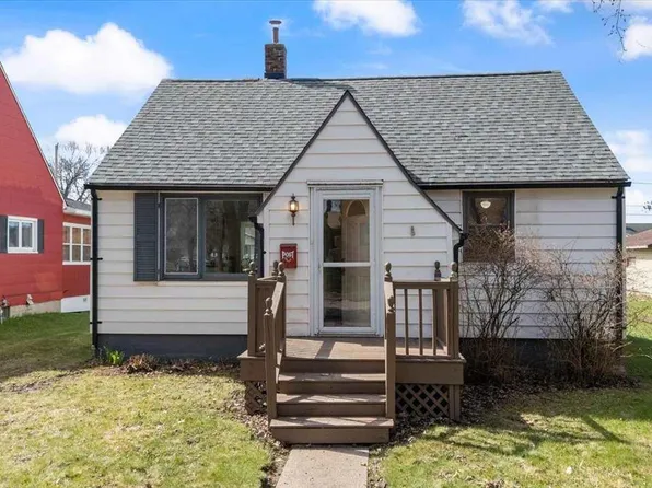 1306 12th St S, Virginia, MN 55792