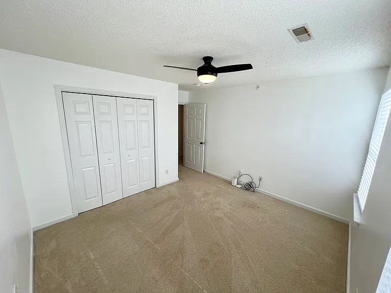 113 Fairhaven Dr — Photo 21