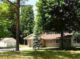 7176 W 5 Mile Rd, Grayling, MI 49738