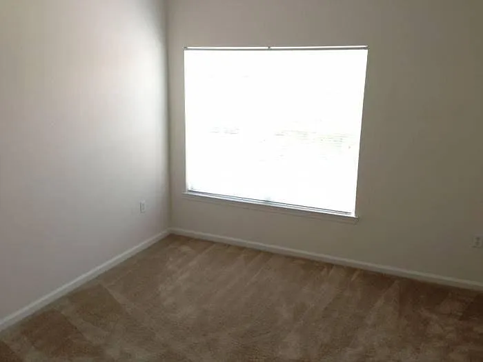 Arbor Lakes Cir — Photo 8