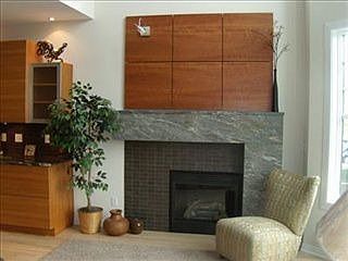 3rd image of 5 Beachcliff Row Dr