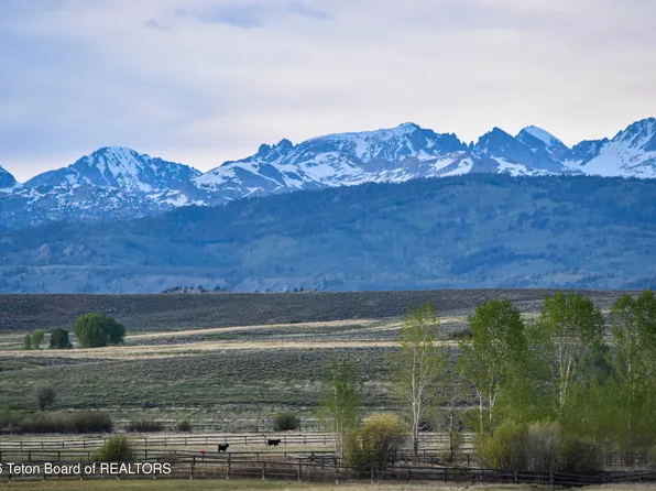 41 Muleshoe Rd, Pinedale, WY 82941
