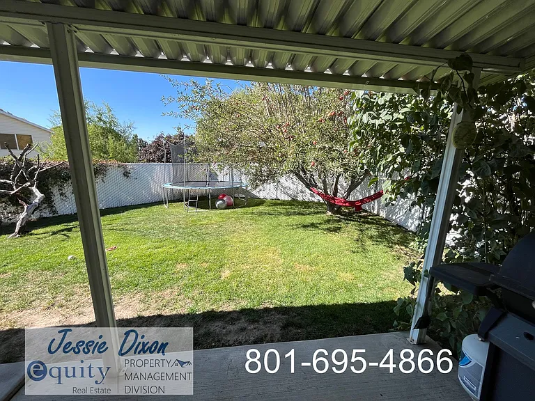1043 Sharp Mountain Dr — Photo 20