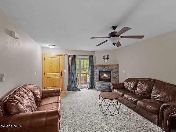 5th image of 92 Lookout Peak Dr