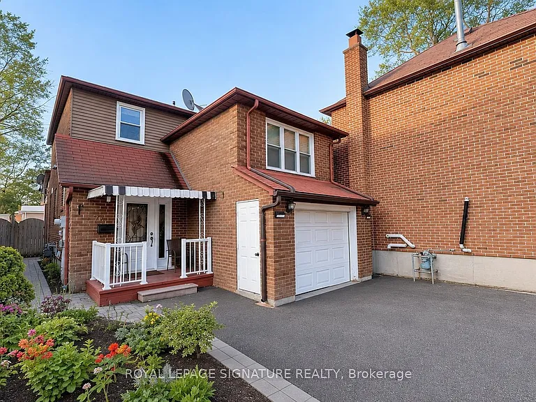 74 Deanscroft Sq — Photo 14