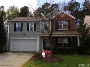 2704 Hamilton Green Dr, Durham, NC 27703