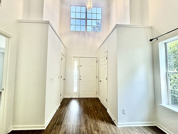 3rd image of 383 Gardners Cir #Sr