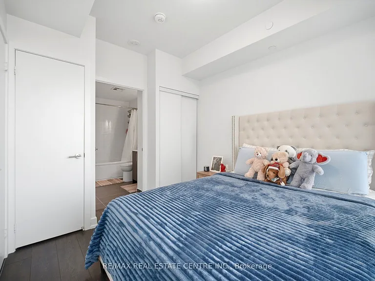 225 Veterans Dr #607 — Photo 19