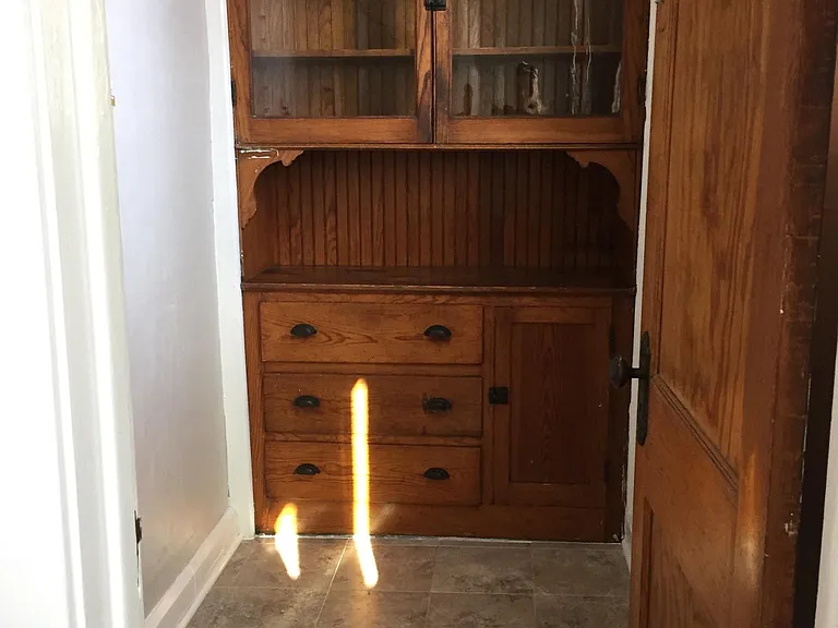 Kitchen Pantry