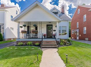 2235 Brockway Rd, University Heights, OH 44118