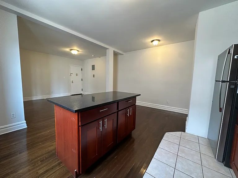 4760 39th Pl #4C — Photo 10