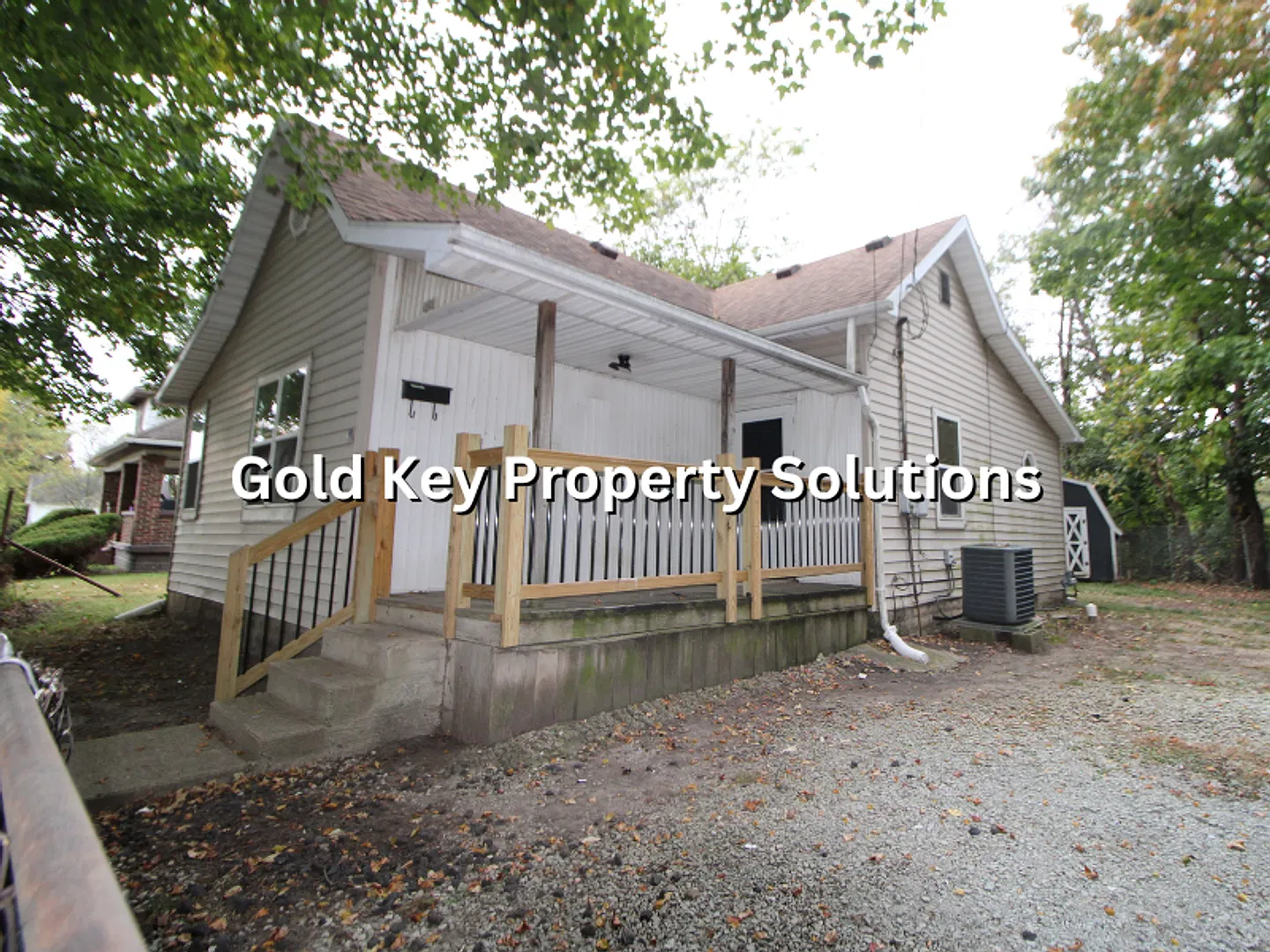 Spacious 3 Br 1 Ba House With Central Air (No Section 8) — Photo 3