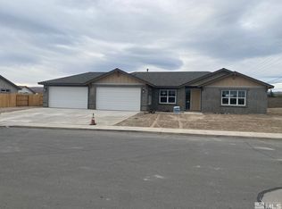 2505 Emerson Cir, Fernley, NV 89408