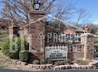 130 Wilshire Dr UNIT 28, Hollister, MO 65672