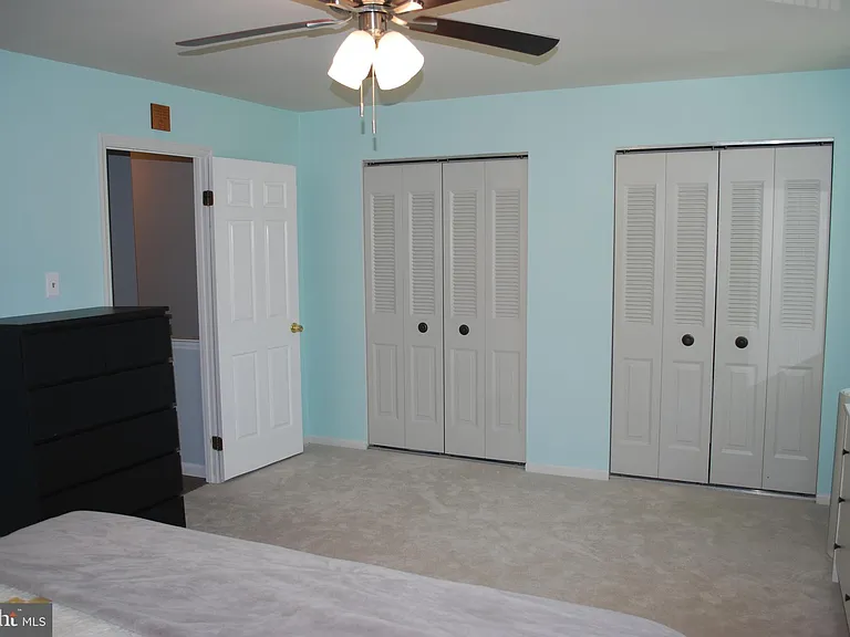 290 Lawndale Ave — Photo 18