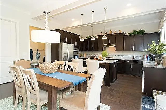4018 Orchid Way — Photo 30