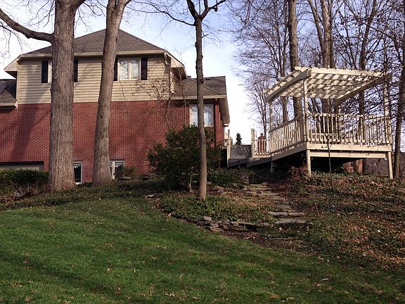 4th image of 6513 Red Oak Dr