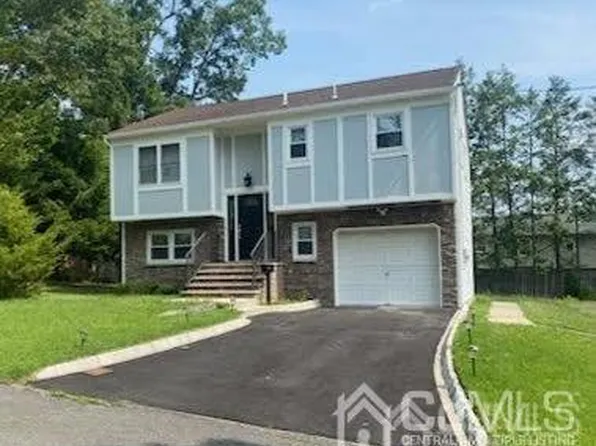 159 Ely Ave, Laurence Harbor, NJ 08879