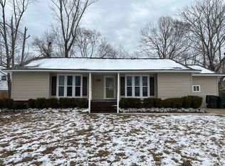 402 Oxford Rd, Ladson, SC 29456