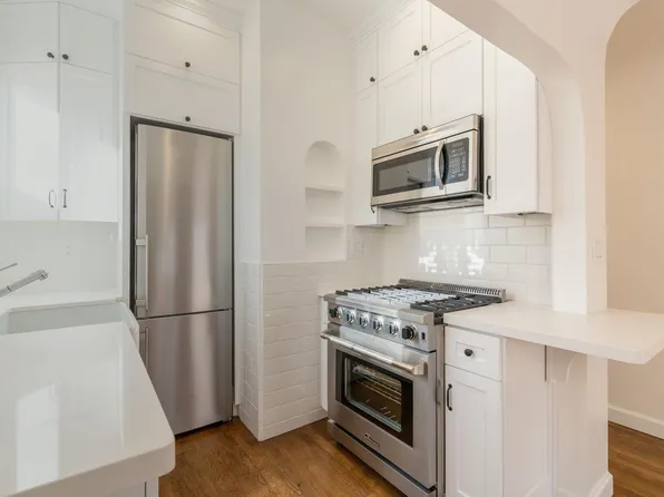 915 Manhattan Ave APT C, Hermosa Beach, CA 90254