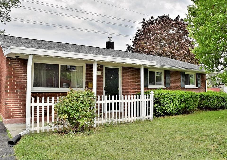 1st image of 401 Windsor Ave