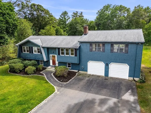 41 Dean St, South Easton, MA 02375