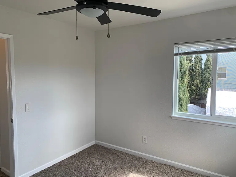 1316 Ashby Ave #D — Photo 6