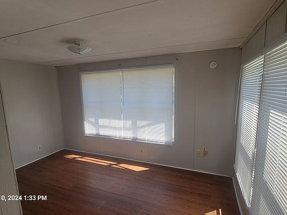 5th image of 1106 Tommy Ln #5