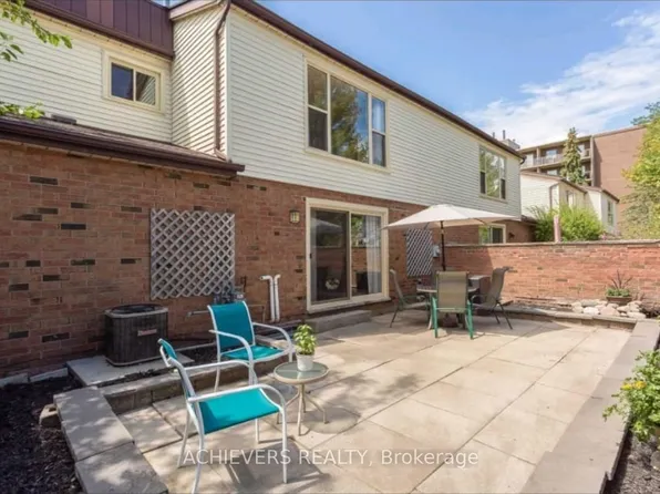 770 Fanshawe Park Rd E, London, ON N5X 1L5